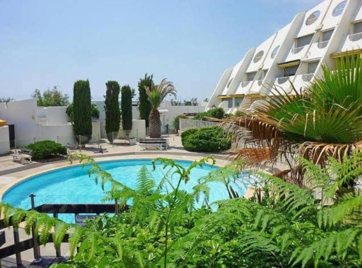 Le Soupir Des Palmiers. Ideal Couple, Piscine, Mer ลา กร็องเดอ-ม็อต ภายนอก รูปภาพ